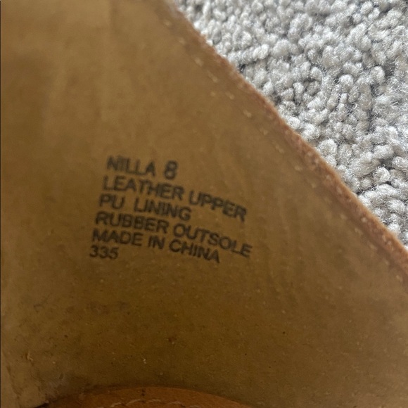 Steve Madden Nilla Camel Cross-Strap leather wedge sandal Sz 8 - Picture 4 of 6